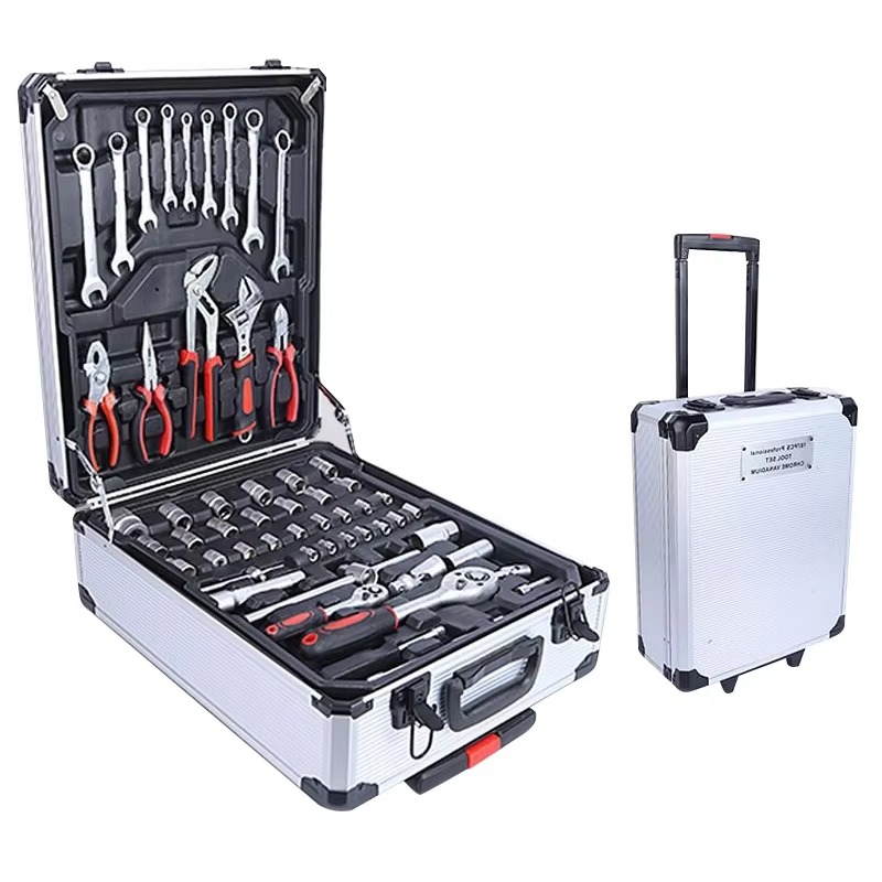 Set di Utensili Manuali OEM in - Socket Set recensione e prezzo